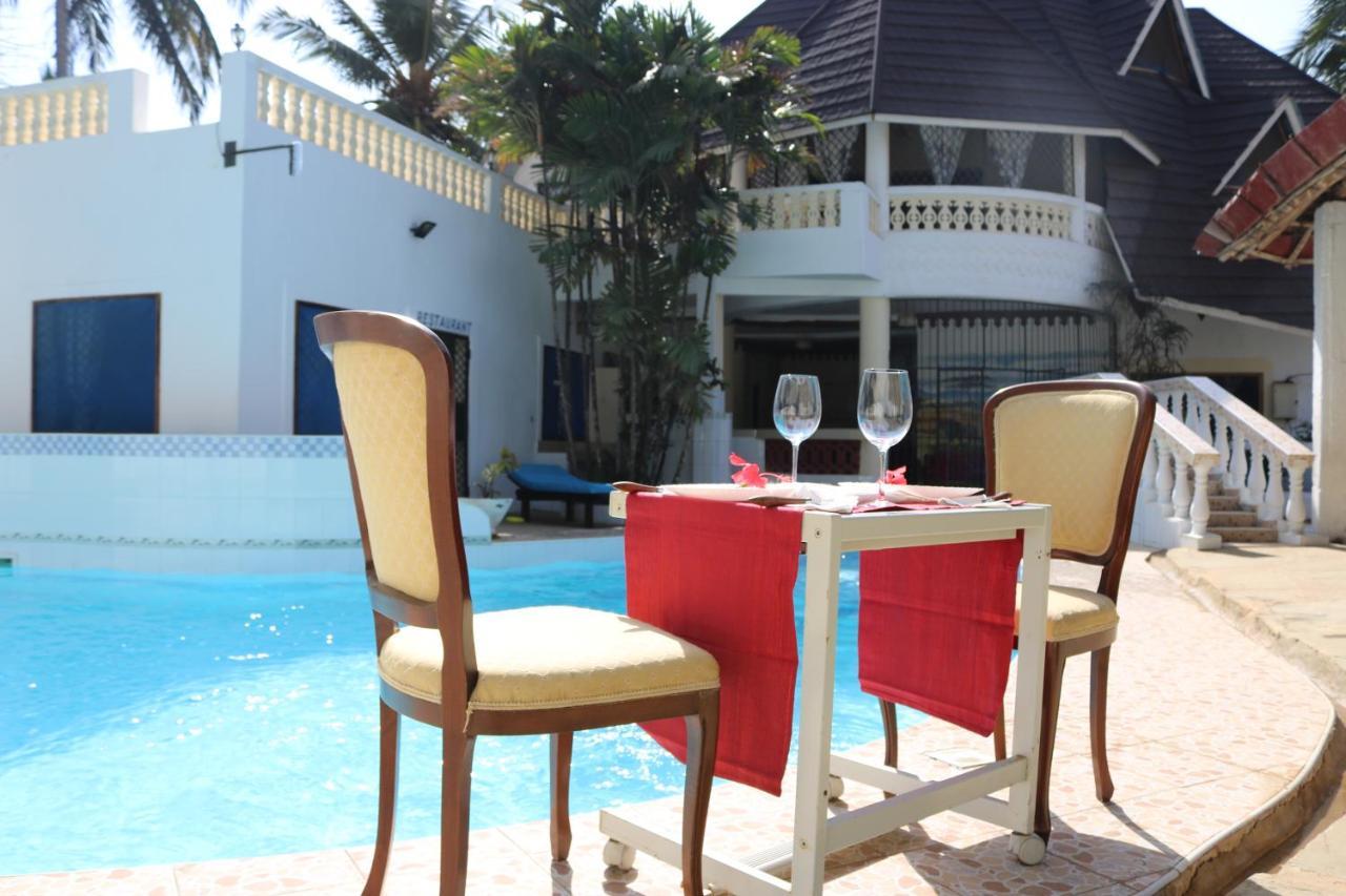 Room In Guest Room - A Wonderful Beach Property In Diani Beach Kenya Mombasa Extérieur photo