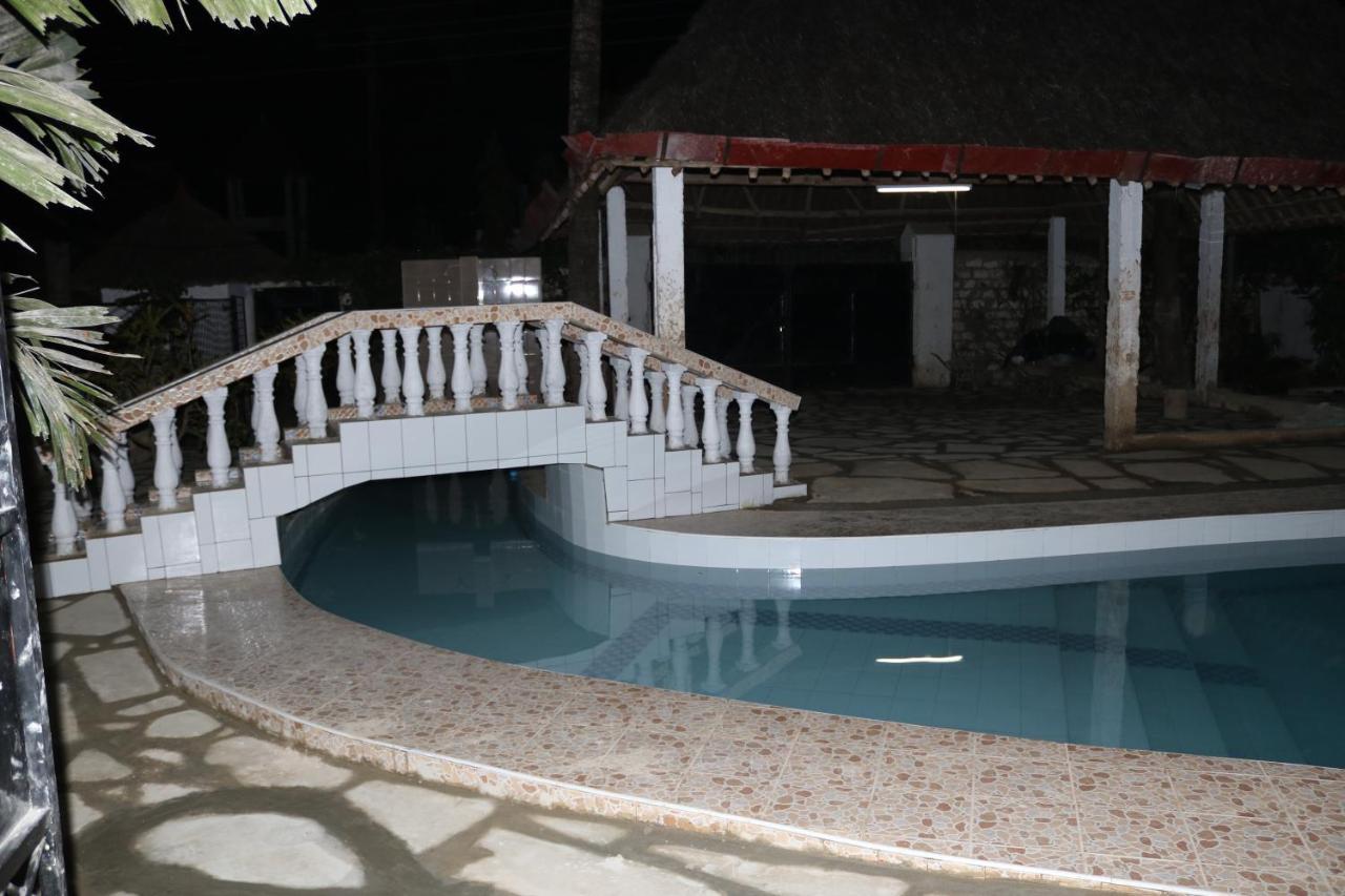Room In Guest Room - A Wonderful Beach Property In Diani Beach Kenya Mombasa Extérieur photo